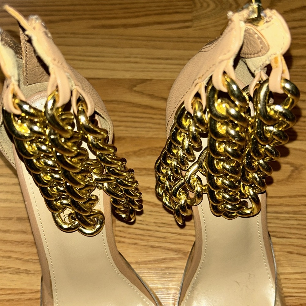 Shoedazzle 5 inch stilleto heels never worn. Size 8 - Picture 3 of 6